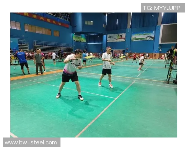 西安羽毛球队荣登羽毛球个人能力排行榜首位展现卓越实力与团队精神 西安羽毛球队荣登羽毛球个人能力排行榜首位展现卓越实力与团队精神